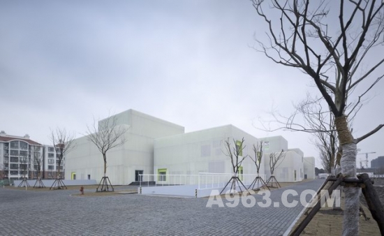 大舍建筑设计事务所设计作品：上海青浦青少年中心